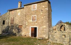 5 dormitorio casa de pueblo 120 m² en Buje, Croacia. 270 000 €