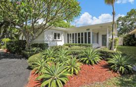 Villa – Miami Beach, Florida, Estados Unidos. $740 000