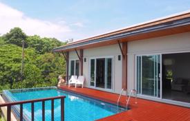 4 dormitorio villa 280 m² en Mueang Phuket, Tailandia. $953 000