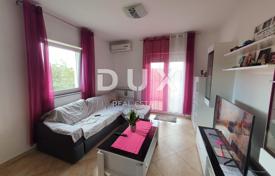 3 dormitorio piso 77 m² en Čavle, Croacia. 232 000 €