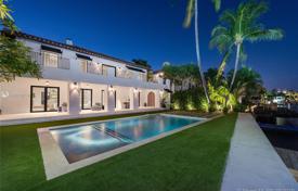 Villa – Pine Tree Drive, Miami Beach, Florida,  Estados Unidos. $7 990 000