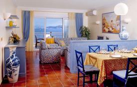 2 dormitorio piso 121 m² en Umag, Croacia. 494 000 €