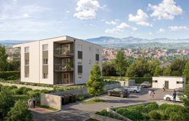 3 dormitorio piso 92 m² en Viškovo, Croacia. 295 000 €