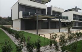4 dormitorio casa de pueblo 210 m² en Banjole (Croatia), Croacia. 970 000 €