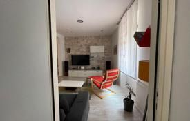 3 dormitorio piso 110 m² en Pula, Croacia. 350 000 €