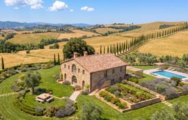 40 dormitorio finca rústica 1400 m² en Monteroni D'arbia, Italia. 7 500 000 €