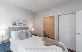 5 dormitorio piso en North York, Canadá. C$1 058 000