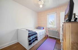 3 dormitorio casa de pueblo en North York, Canadá. C$2 608 000