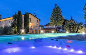 Villa – Capannori, Toscana, Italia. 920 000 €