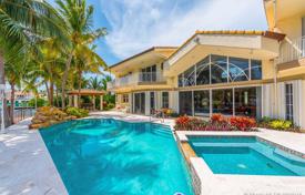 Villa – Golden Beach, Florida, Estados Unidos. $4 897 000