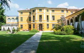 16 dormitorio villa 1655 m² en Vicenza, Italia. Price on request