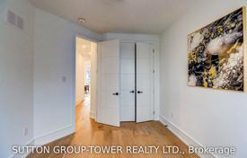 9 dormitorio casa de pueblo en Scarborough, Canadá. C$2 369 000