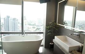 1 dormitorio piso en Sathon, Tailandia. $952 000