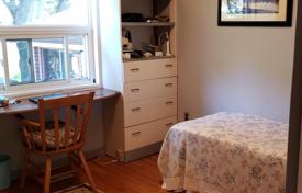 8 dormitorio casa de pueblo en Scarborough, Canadá. C$1 462 000
