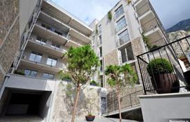 1 dormitorio piso 52 m² en Dobrota, Montenegro. 258 000 €