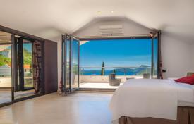 4 dormitorio villa 242 m² en Herceg Novi (city), Montenegro. 550 000 €