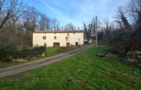 7 dormitorio casa de pueblo 297 m² en Labin, Croacia. 345 000 €