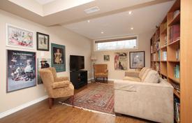 6 dormitorio casa de pueblo en Etobicoke, Canadá. C$2 222 000