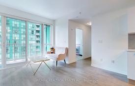5 dormitorio piso en North York, Canadá. C$940 000