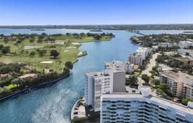 Condominio – Bay Harbor Islands, Florida, Estados Unidos. $845 000