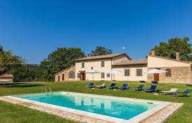 Villa – Sarteano, Toscana, Italia. 1 070 000 €