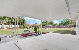 Casa de pueblo – West Palm Beach, Florida, Estados Unidos. $520 000