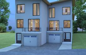 7 dormitorio casa de pueblo en Scarborough, Canadá. C$1 167 000
