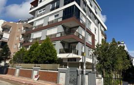 3 dormitorio piso 90 m² en Konyaalti, Turquía. 12 216 000 TRY