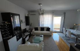 3 dormitorio piso 55 m² en Crikvenica, Croacia. 234 000 €