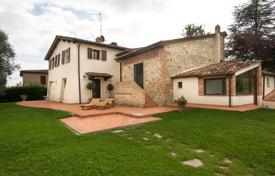 Villa – Siena, Toscana, Italia. 1 350 000 €