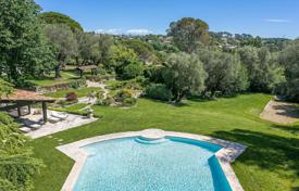 Villa – Mougins, Costa Azul, Francia. 4 400 000 €