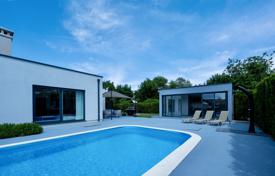 4 dormitorio casa de pueblo 176 m² en Labin, Croacia. 600 000 €