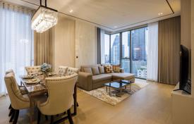 2-dormitorio apartamentos en condominio en Watthana, Tailandia. $3 060  por semana