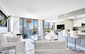 2-dormitorio apartamentos en condominio 105 m² en Hallandale Beach, Estados Unidos. 485 000 €