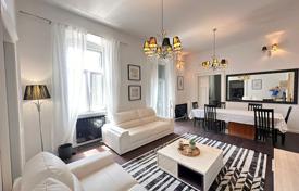 5 dormitorio piso 150 m² en Pula, Croacia. 385 000 €