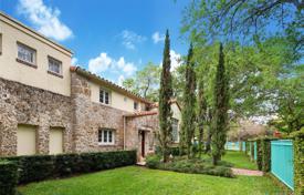 Villa – Coral Gables, Florida, Estados Unidos. $2 660 000
