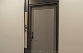 5 dormitorio piso en Old Toronto, Canadá. C$842 000