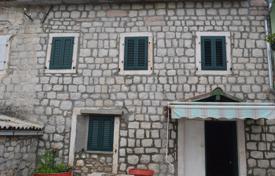 Villa – Kamenari, Herceg Novi, Montenegro. 120 000 €