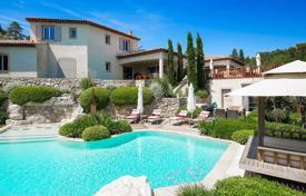 7 dormitorio villa en Mougins, Francia. 10 500 €  por semana