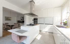 Casa de pueblo 263 m² en Ljubljana, Eslovenia. 1 800 000 €