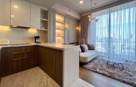 1-dormitorio apartamentos en condominio en Watthana, Tailandia. $463 000