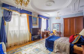 6 dormitorio piso 280 m² en Moscow, Rusia. $1 740  por semana