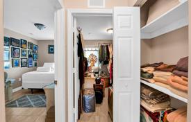 4 dormitorio casa de pueblo 103 m² en Miami, Estados Unidos. $375 000