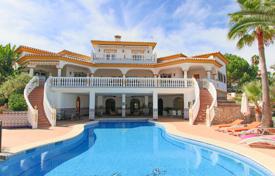 Villa – Málaga, Andalucía, España. 5 900 €  por semana