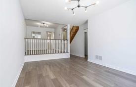 8 dormitorio casa de pueblo en Scarborough, Canadá. C$1 315 000