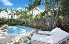 Villa – Key Biscayne, Florida, Estados Unidos. $2 450 000