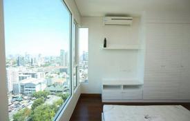 4-dormitorio apartamentos en condominio en Watthana, Tailandia. $3 700  por semana