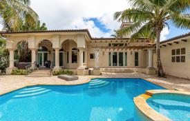 7 dormitorio villa 500 m² en Miami, Estados Unidos. $1 780 000