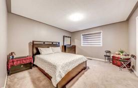 5 dormitorio adosado en North York, Canadá. C$2 187 000