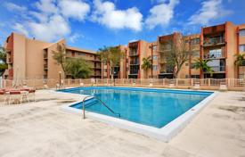 2 dormitorio ático 93 m² en West End, Estados Unidos. $315 000